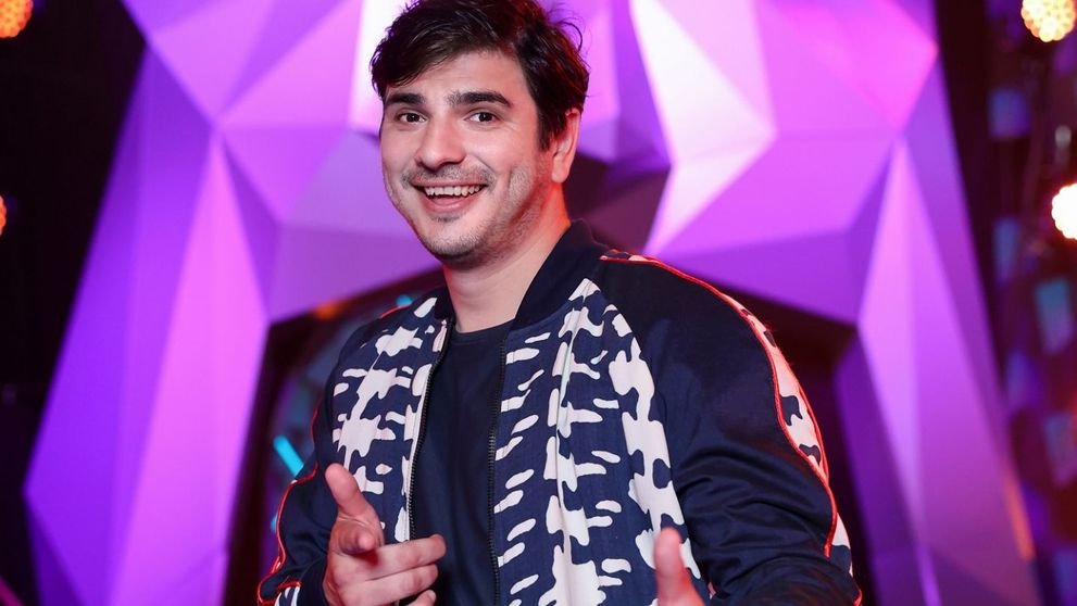 Iubita celebră pe care a avut-o în facultate Alex Bogdan! Acum ea e soția unui comediant